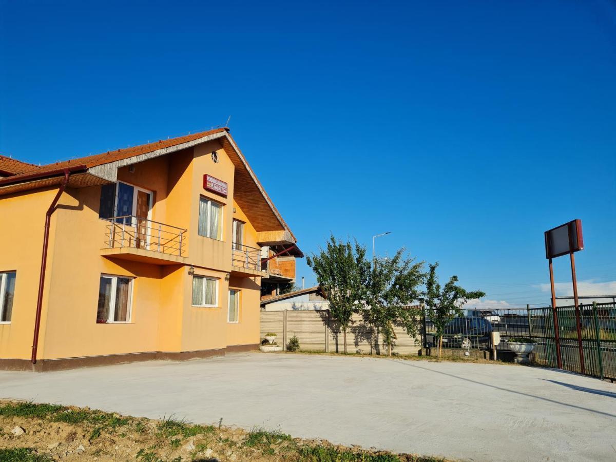 Pensiunea Sanziana Otel Oradea Dış mekan fotoğraf