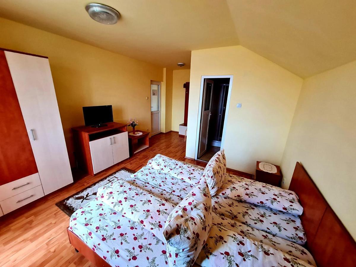 Pensiunea Sanziana Otel Oradea Dış mekan fotoğraf