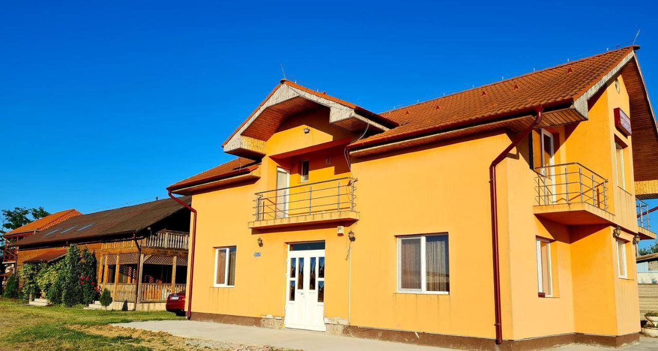 Pensiunea Sanziana Otel Oradea Dış mekan fotoğraf